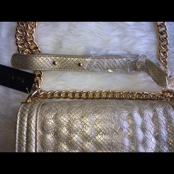 HP!🥂🍾bebe Gillian 🥂Champagne Crossbody 🍾🥂 - Picture 8 of 8